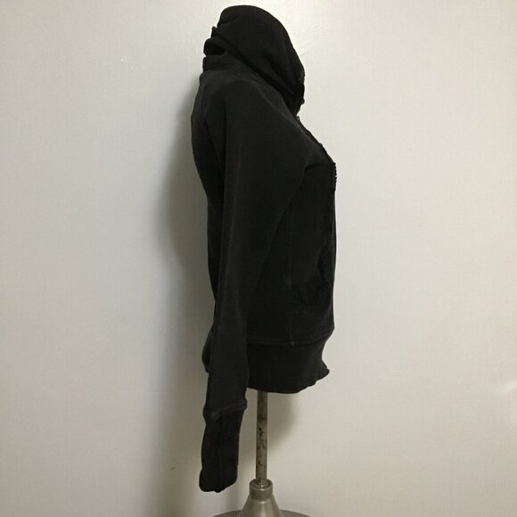 Lululemon Cuddle Up Jacket *Ruffle Black Size 4 - Picture 3 of 16